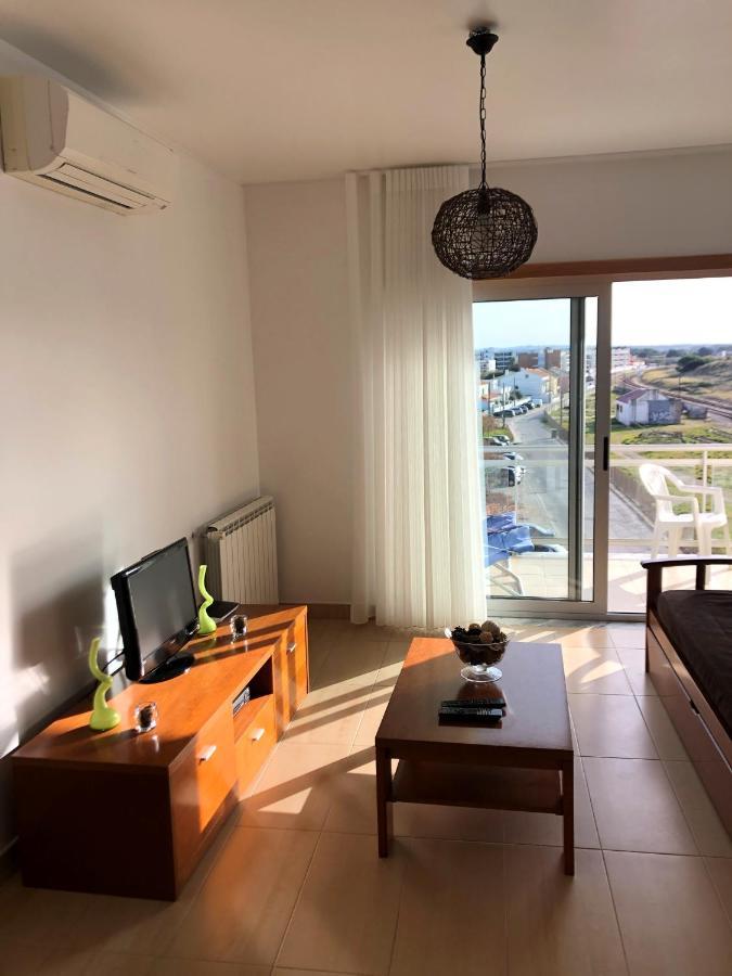 Alojamentos Campo & Mar - T1 Com Piscina 圣马蒂纽·杜·波特 外观 照片